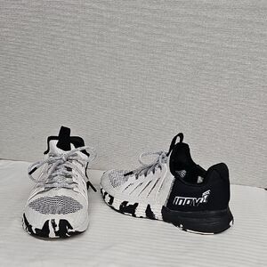 Inov-8 Monochrome Women's Sneakers